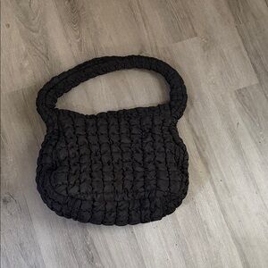 Elegant Black Quilted Women's Bag